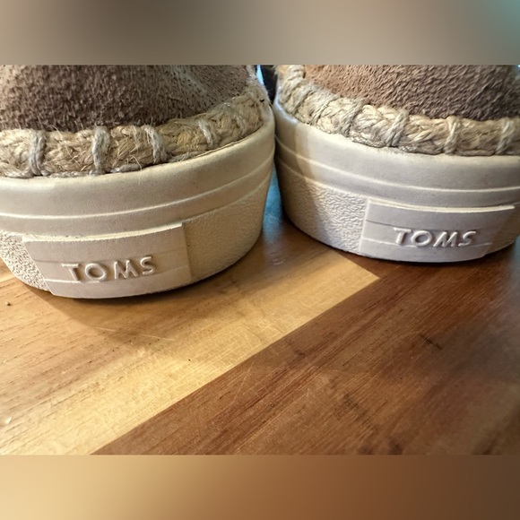 Toms Slip on Suede Loafers | Women’s Size 7 - Picture 5 of 8